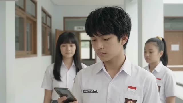 Cuplikan Video klip awal